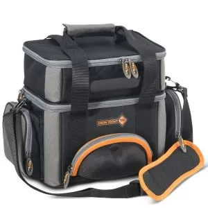 Сумка с 4 коробками для аксессуаров IRON TROUT Trout Bag III